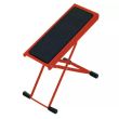 K&M 14670-014-59 GUITAR FOOTREST RED
